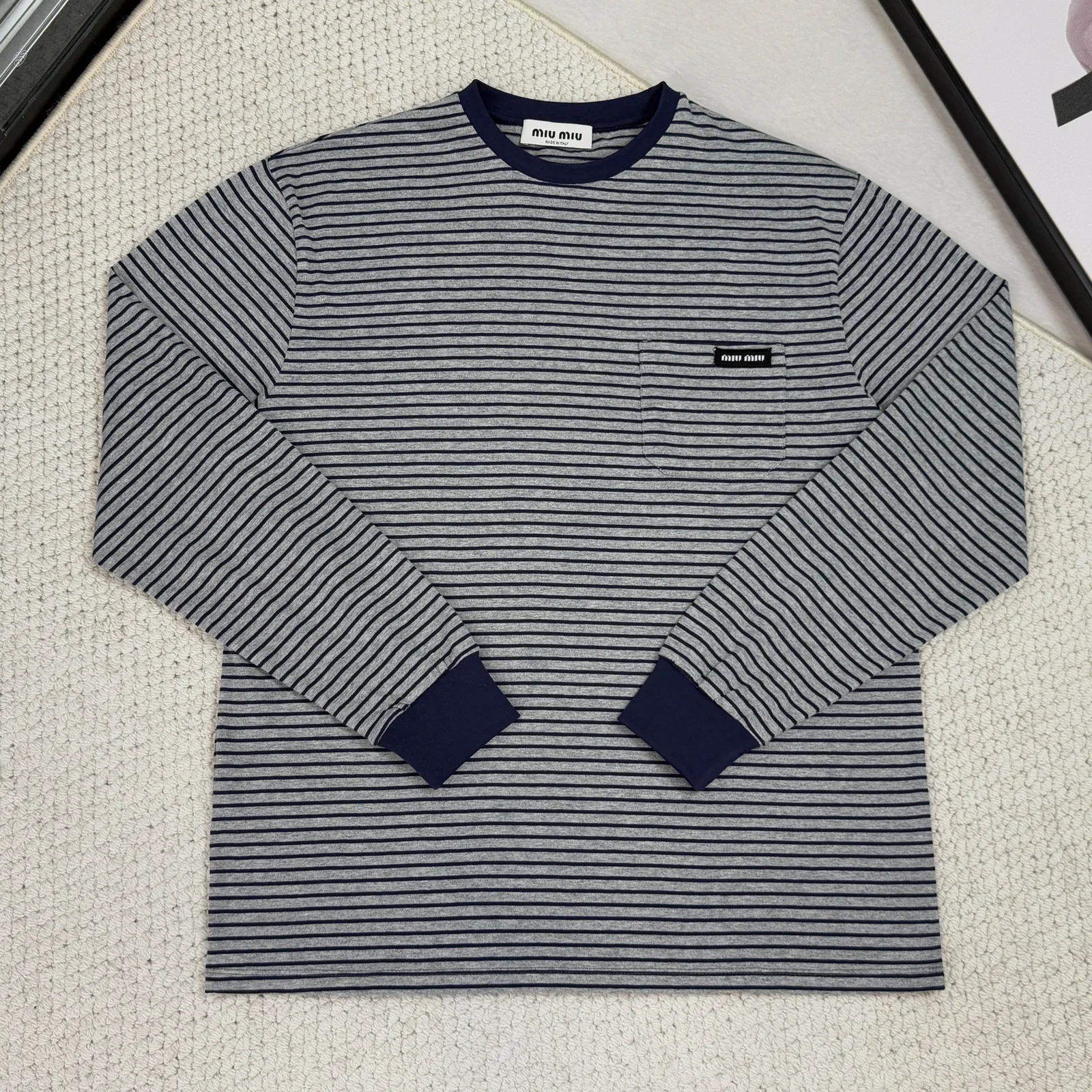 미우미우 스트라이프 긴팔 저지 티셔츠
