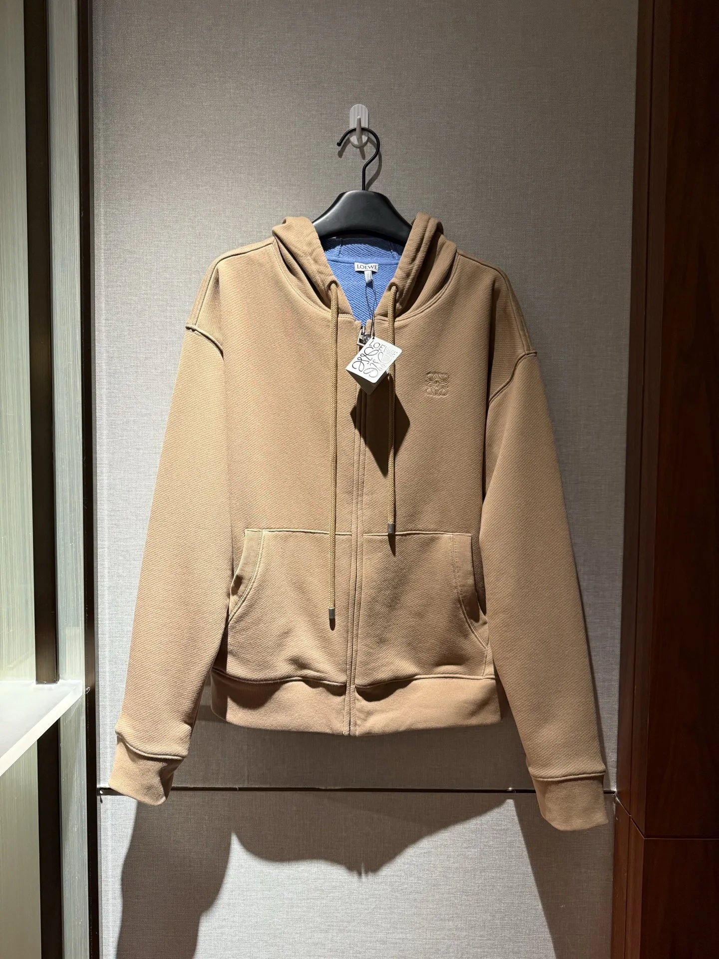 [로에베] FW25 후드 티셔츠