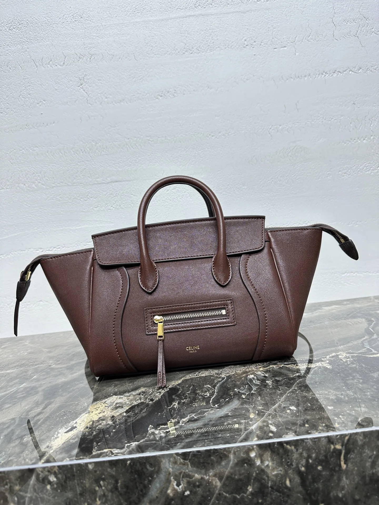 셀린느 스몰 뉴 러기지  38.5 X 11.5 X 16.5cm