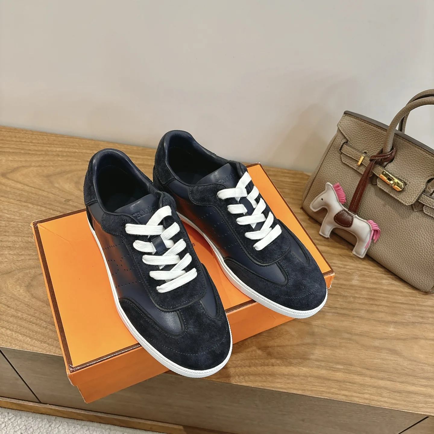 에르메스 Eclair  스니커즈