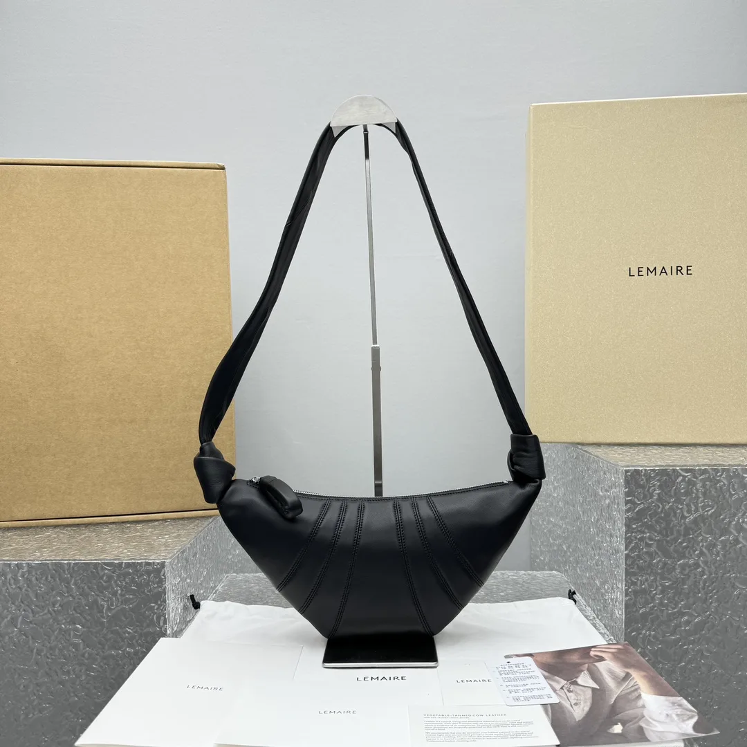 르메르 Lemaire  스몰 크루아상 메신저백 35.5x18x5cm