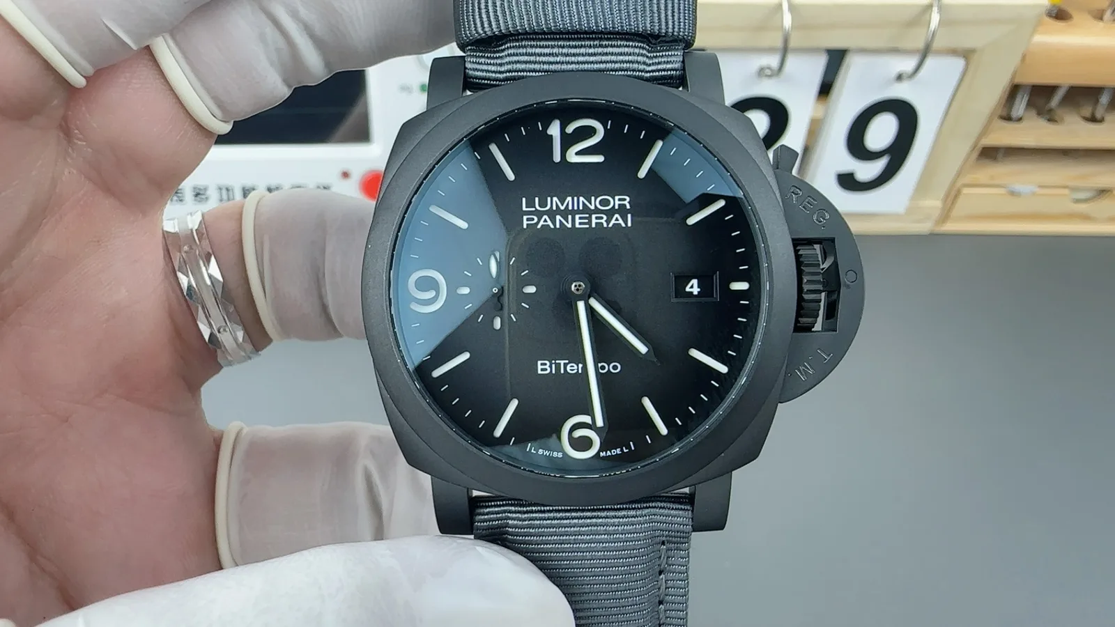 VS l P9010 l 44mm l 파네라이 Pam1467