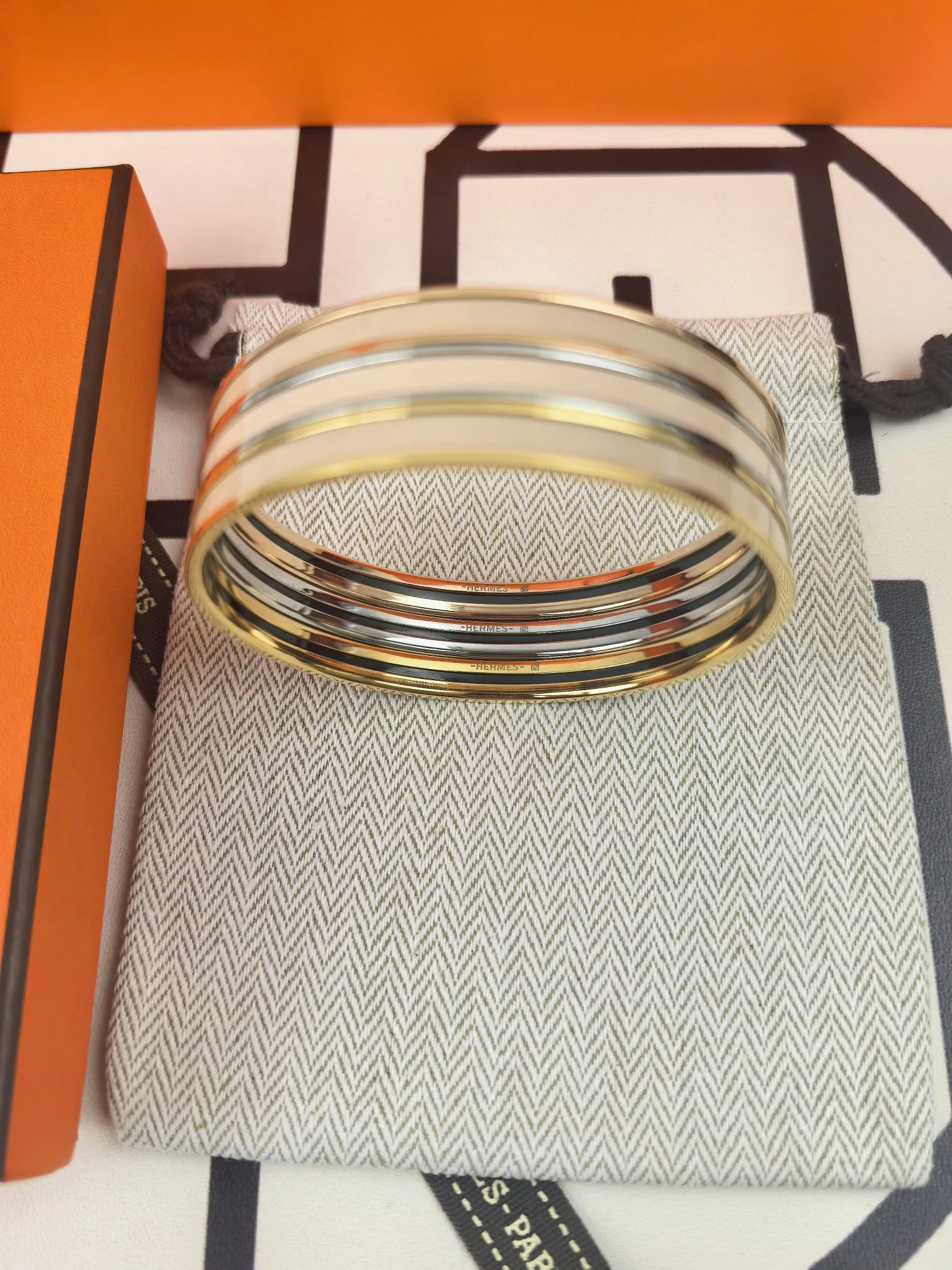 에르메스 Uni bangle 팔찌