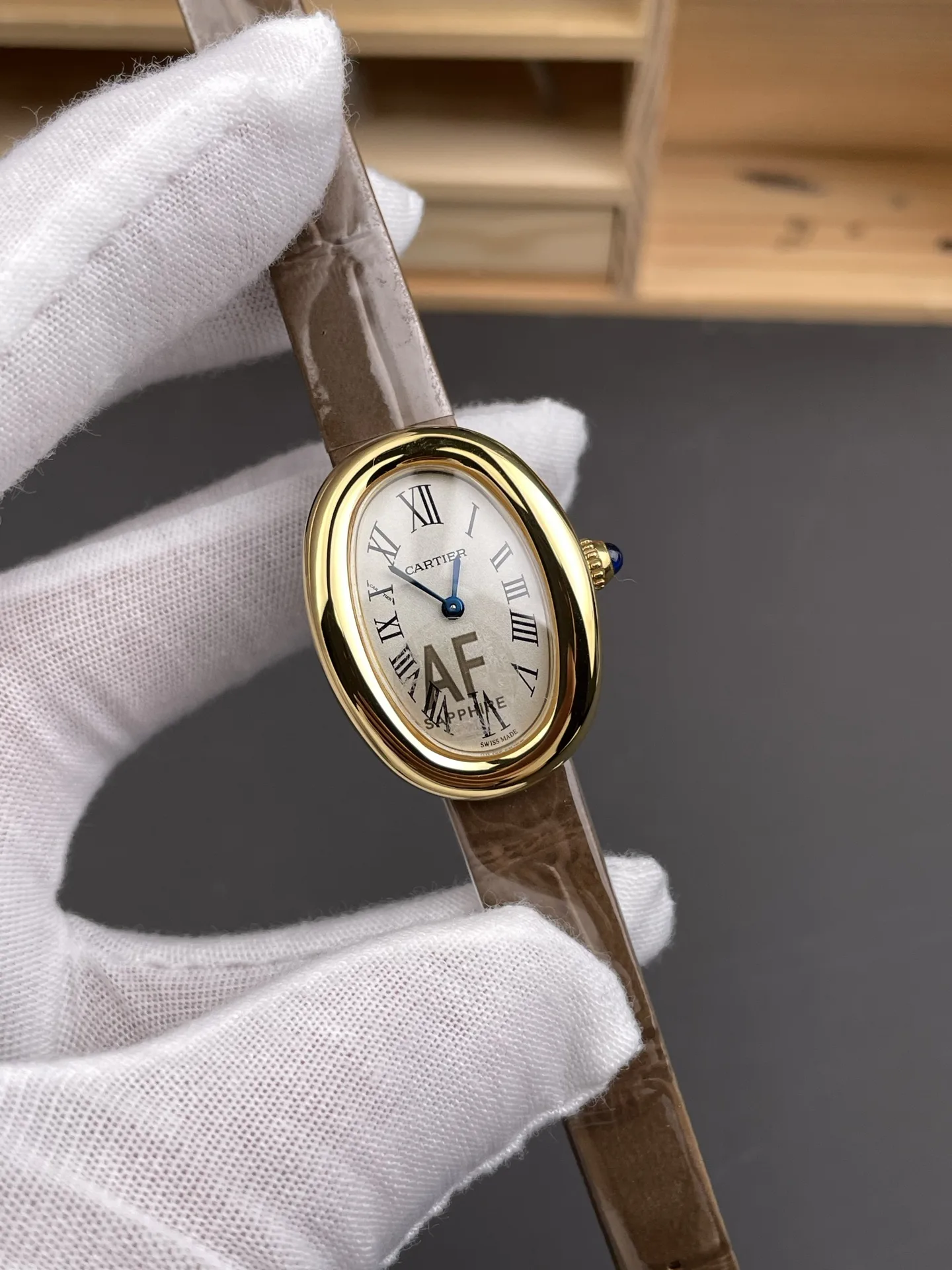 AF 카르티에 베누아르 1920 시계 - 32mm  WGBA0007