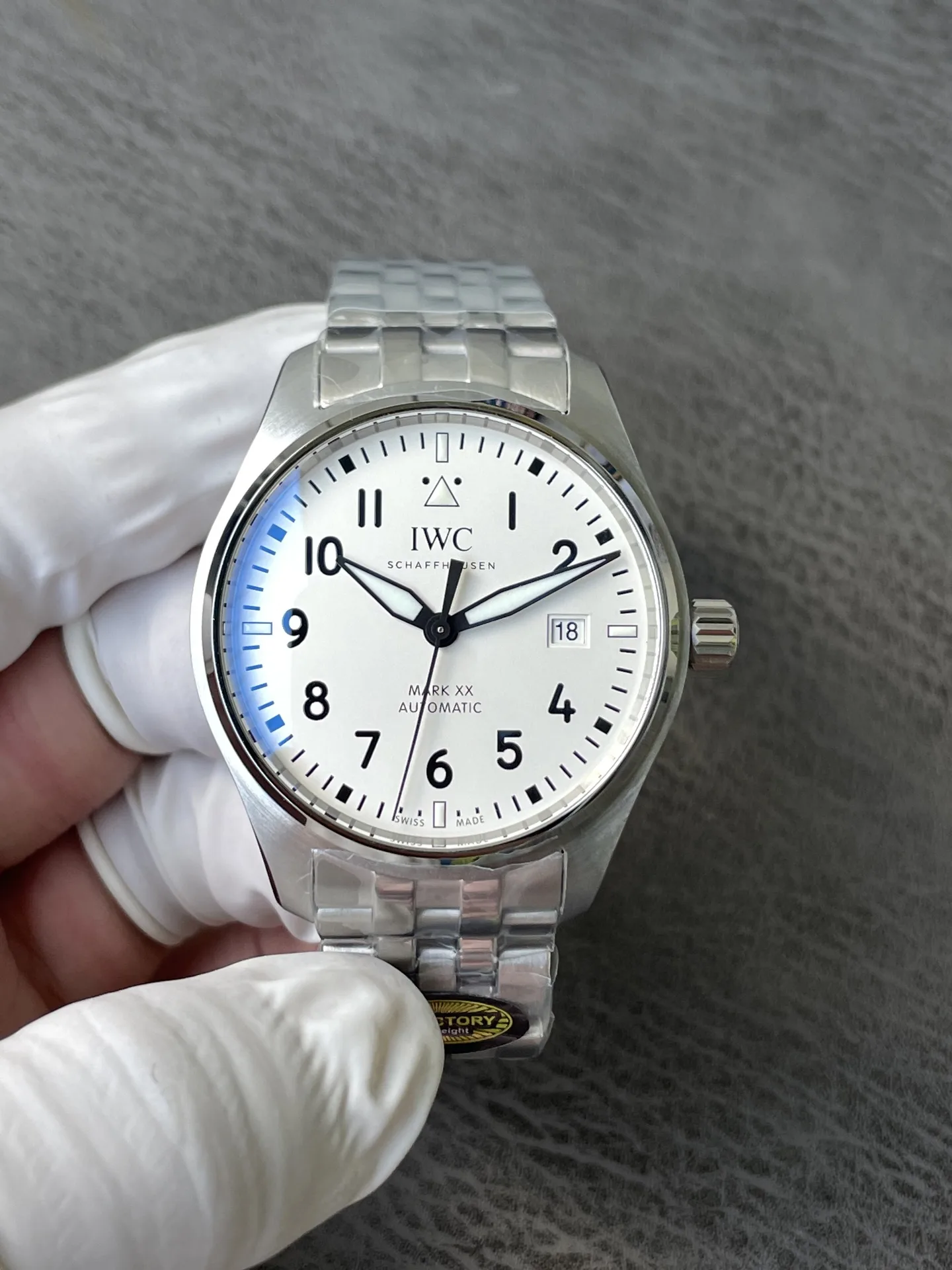 MZ｜I2892 무브먼트 l 40mm l IWC 파일럿 마크20 워치