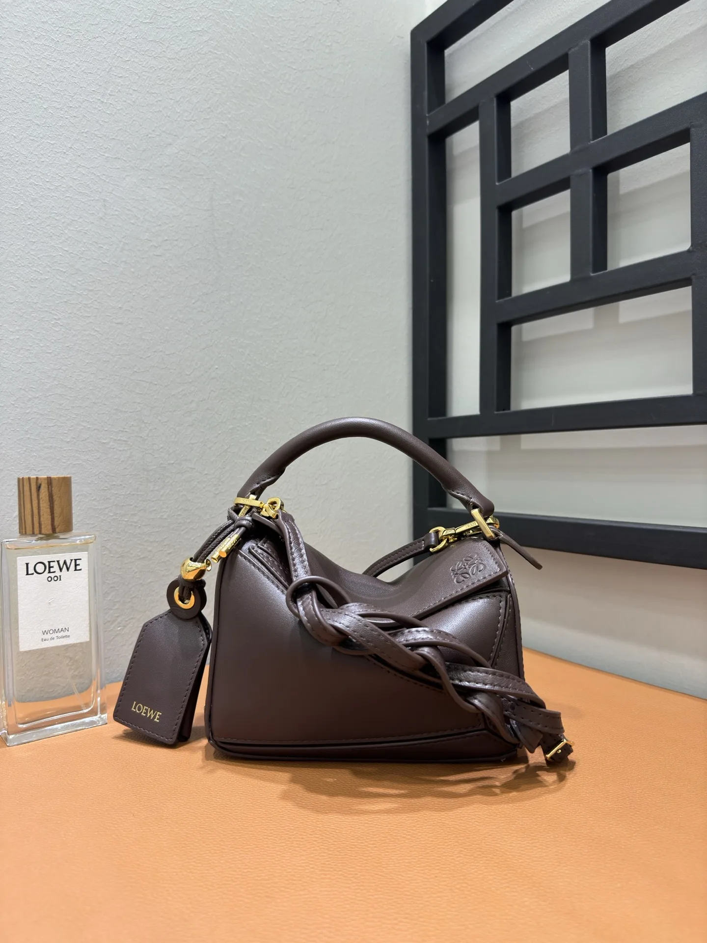 로에베 미니 페더라이트 퍼즐 백 18*7.5*12.5cm
