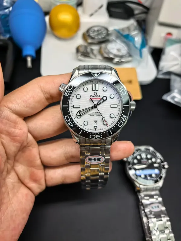 OR | 8800Free-sprung｜42mm l 오메가 씨마스터 다이버 300M
